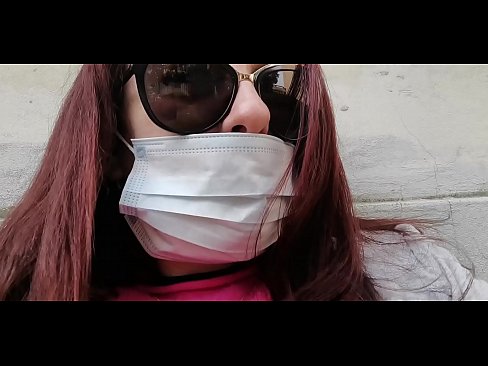 ❤️ Bidh Nicoletta a’ faighinn dìoghaltas air a nàbaidh agus pees anns a ’gharaids aige (cuarantine Eadailteach sònraichte Covid19) ❤❌  Porno  leinn  ﹏