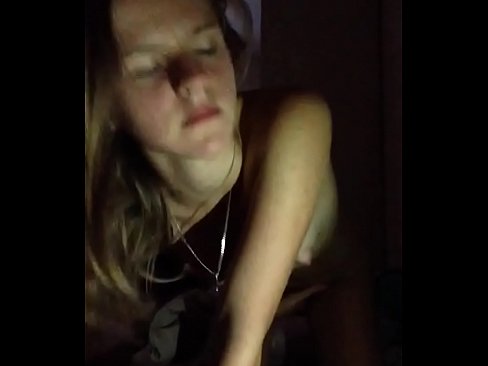 ❤️ Tha caileag a' masturbates agus cums ❤❌ Porno leinn ﹏